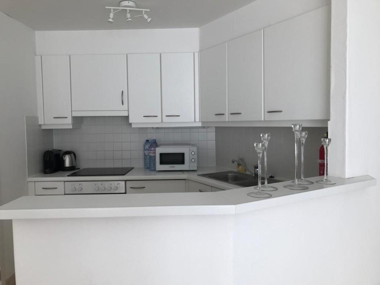 Urbanstay Suites - Beachfront Apartment In Knokke Экстерьер фото